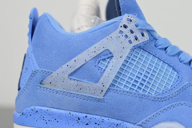 Jordan 4 Retro UNC (PE) Jordan 4 Retro UNC (PE)