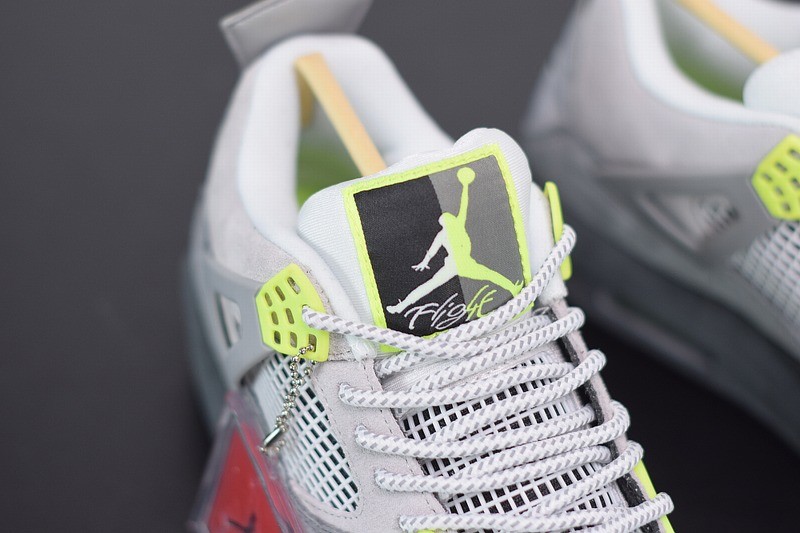 Jordan 4 Retro SE 95 Neon Jordan 4 Retro SE 95 Neon