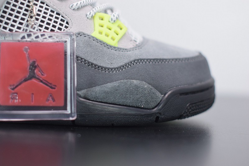 Jordan 4 Retro SE 95 Neon Jordan 4 Retro SE 95 Neon