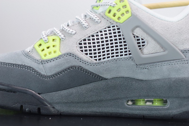 Jordan 4 Retro SE 95 Neon Jordan 4 Retro SE 95 Neon