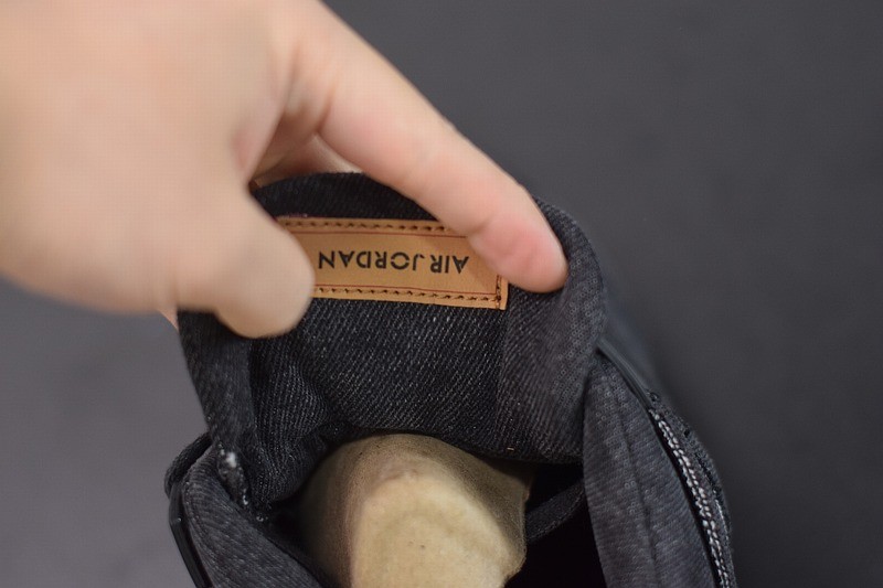 Jordan 4 Retro Levi's Black Jordan 4 Retro Levi's Black