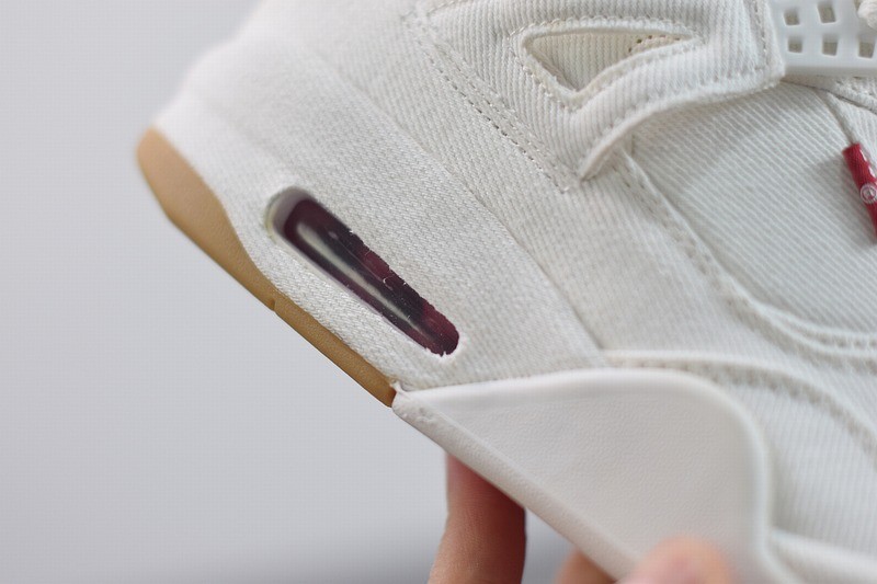 Jordan 4 Retro Levi's White Jordan 4 Retro Levi's White