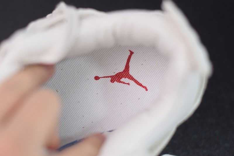 Jordan 4 Retro Levi's White Jordan 4 Retro Levi's White