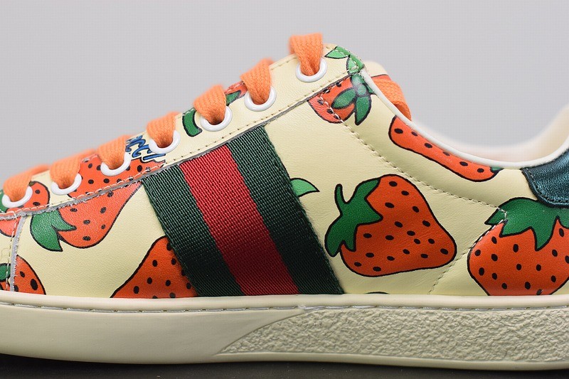 Gucci Ace Strawberry Sneaker Gucci Ace Strawberry Sneaker