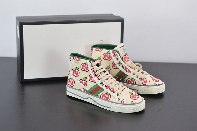 Gucci Tennis 1977 Print Sneaker Gucci Tennis 1977 Print Sneaker
