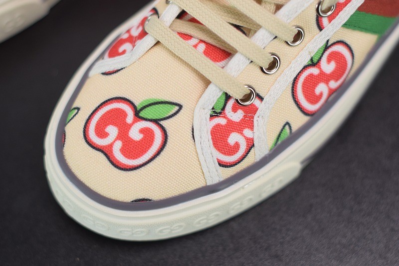 Gucci Tennis 1977 Print Sneaker Gucci Tennis 1977 Print Sneaker