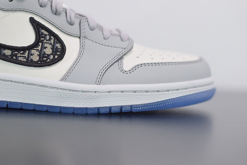 Jordan 1 Retro Low Dior Jordan 1 Retro Low Dior