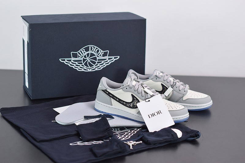 Jordan 1 Retro Low Dior Jordan 1 Retro Low Dior