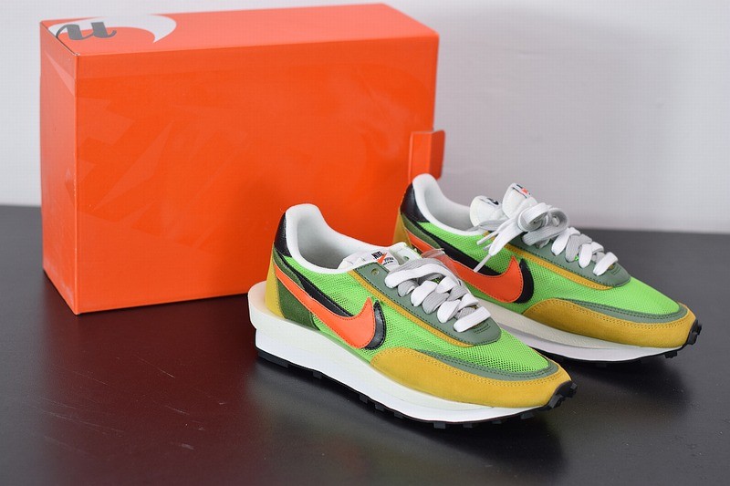 Nike LD Waffle sacai Green Multi Nike LD Waffle sacai Green Multi