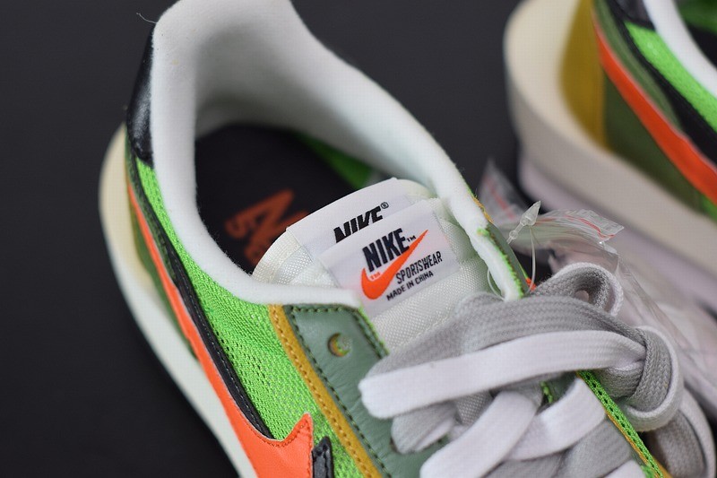 Nike LD Waffle sacai Green Multi Nike LD Waffle sacai Green Multi