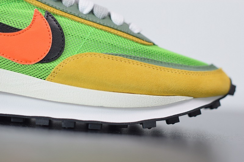 Nike LD Waffle sacai Green Multi Nike LD Waffle sacai Green Multi
