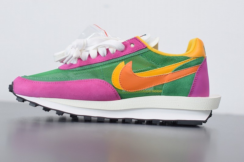 Nike LD Waffle sacai Pine Green Nike LD Waffle sacai Pine Green