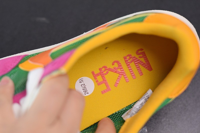 Nike LD Waffle sacai Pine Green Nike LD Waffle sacai Pine Green