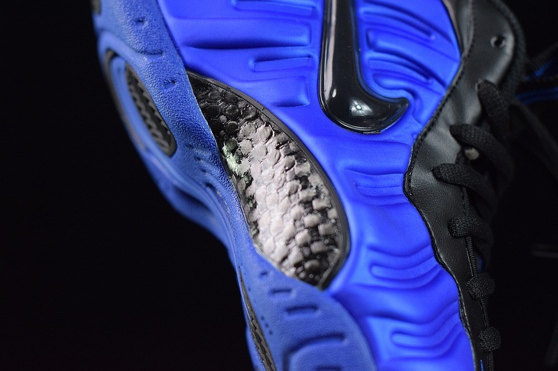 Nike Air Foamposite Pro Hyper Cobalt Nike Air Foamposite Pro Hyper Cobalt