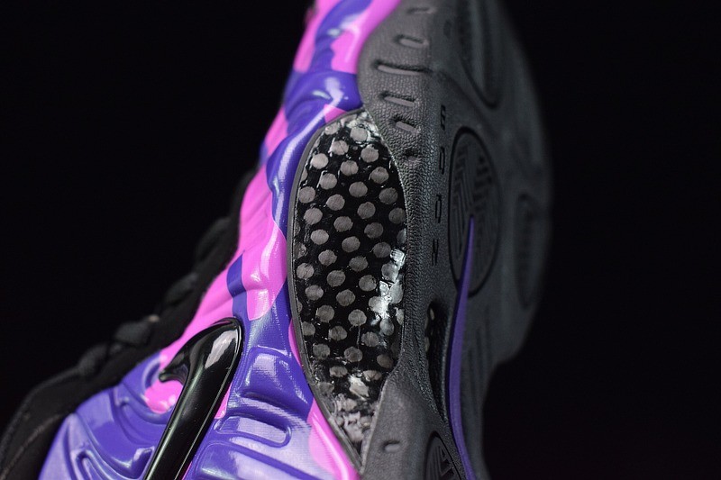 Nike Air Foamposite Pro Purple Camo Nike Air Foamposite Pro Purple Camo