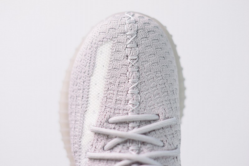 Kids Yeezy Boost 350 V2 Tail Light Kids Yeezy Boost 350 V2 Tail Light