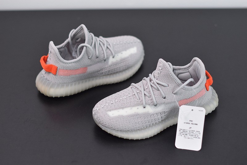 Kids Yeezy Boost 350 V2 Tail Light Kids Yeezy Boost 350 V2 Tail Light