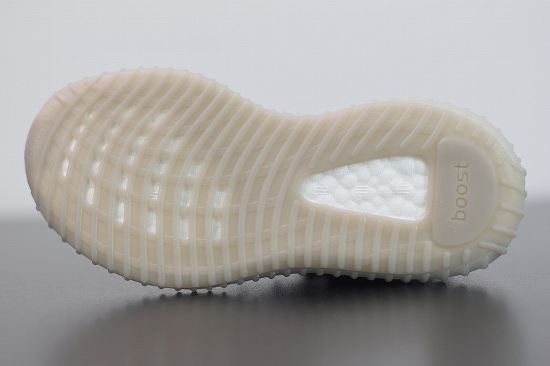 Kids Yeezy Boost 350 V2 Tail Light Kids Yeezy Boost 350 V2 Tail Light