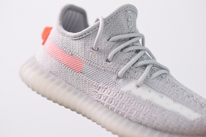 Kids Yeezy Boost 350 V2 Tail Light Kids Yeezy Boost 350 V2 Tail Light