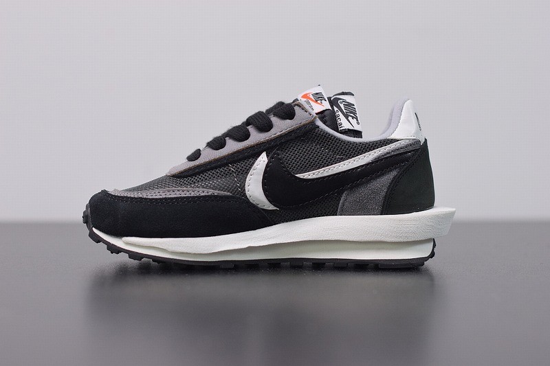 Kids Nike LD Waffle sacai Black Kids Nike LD Waffle sacai Black
