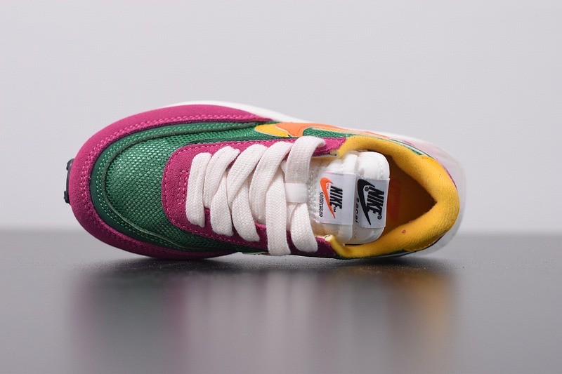 Kids Nike LD Waffle sacai Pine Green Kids Nike LD Waffle sacai Pine Green