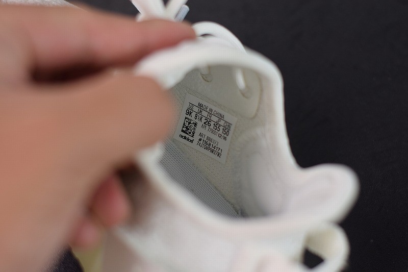 Kids Yeezy Boost 350 V2 Cream/Triple White Kids Yeezy Boost 350 V2 Cream/Triple White