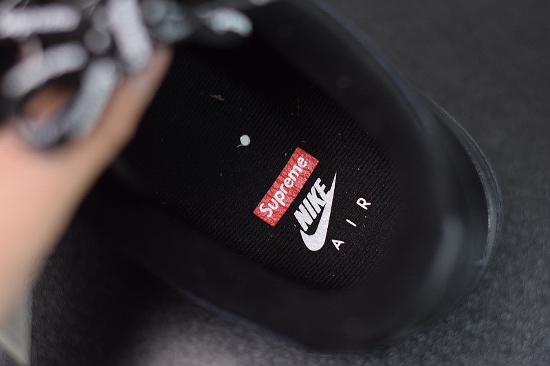Nike Air Force 1 Low Supreme Black Nike Air Force 1 Low Supreme Black