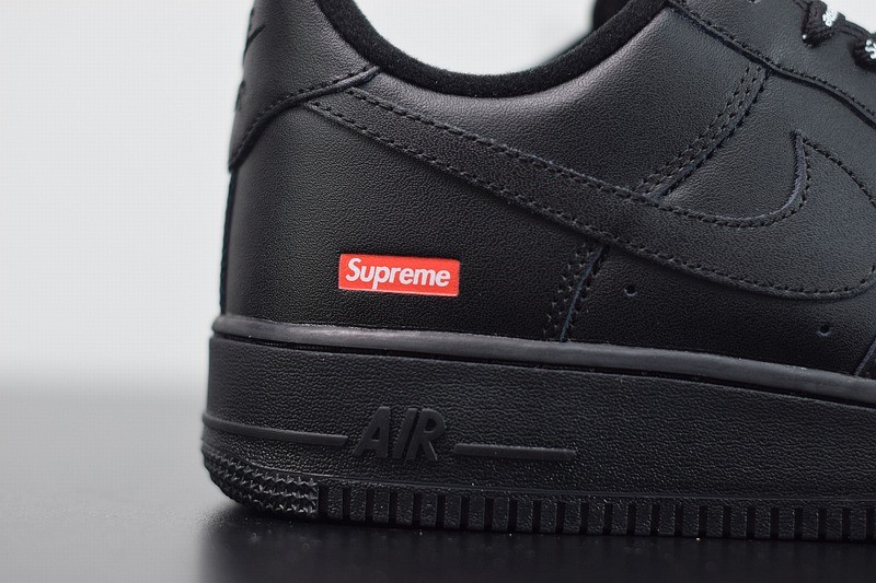 Nike Air Force 1 Low Supreme Black Nike Air Force 1 Low Supreme Black