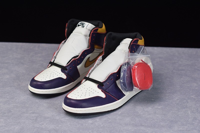 Jordan 1 Retro High OG Defiant SB LA to Chicago Jordan 1 Retro High OG Defiant SB LA to Chicago