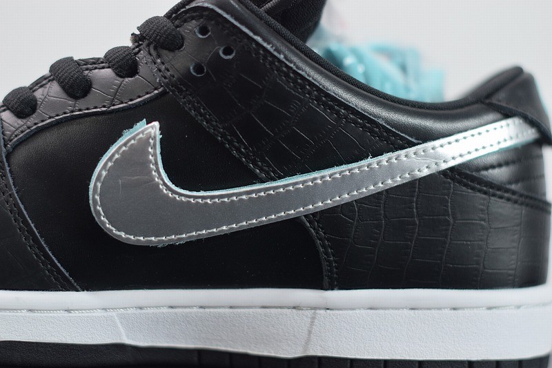 Nike SB Dunk Low Diamond Supply Co Black Diamond Nike SB Dunk Low Diamond Supply Co Black Diamond