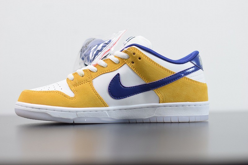 Nike SB Dunk Low Laser Orange Nike SB Dunk Low Laser Orange