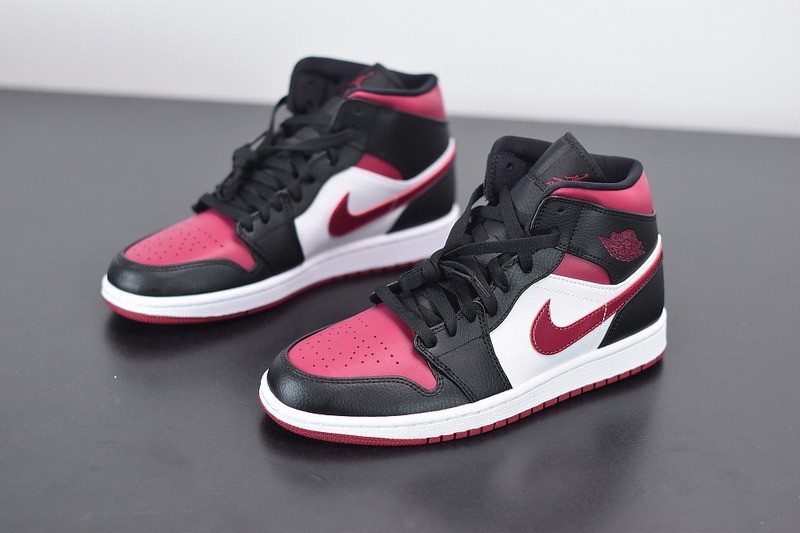 Jordan 1 Retro High Black Gym Red Jordan 1 Retro High Black Gym Red