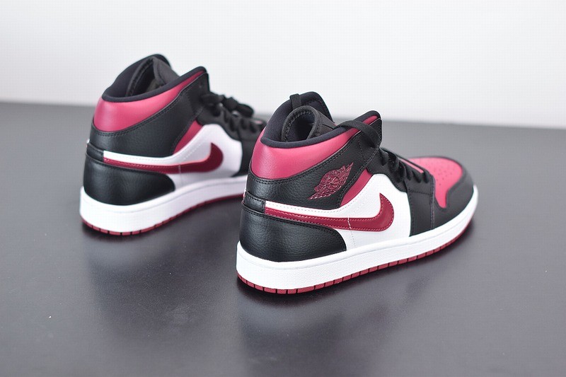 Jordan 1 Retro High Black Gym Red Jordan 1 Retro High Black Gym Red