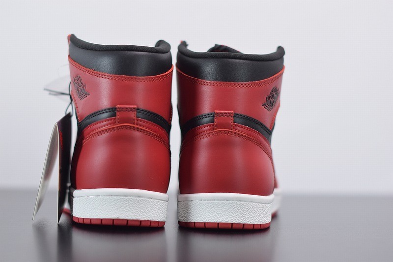 Jordan 1 Retro High 85 Varsity Red Jordan 1 Retro High 85 Varsity Red