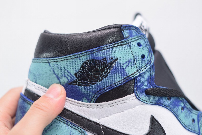 Jordan 1 Retro High Tie Dye Jordan 1 Retro High Tie Dye