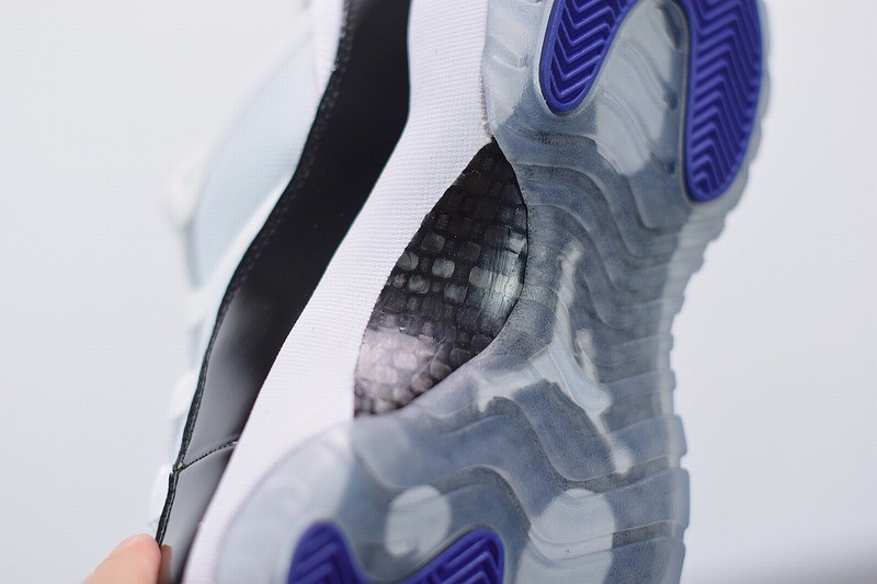 Jordan 11 Retro Low Concord Jordan 11 Retro Low Concord
