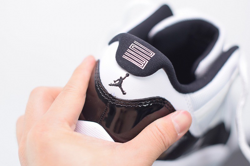 Jordan 11 Retro Low Concord Jordan 11 Retro Low Concord