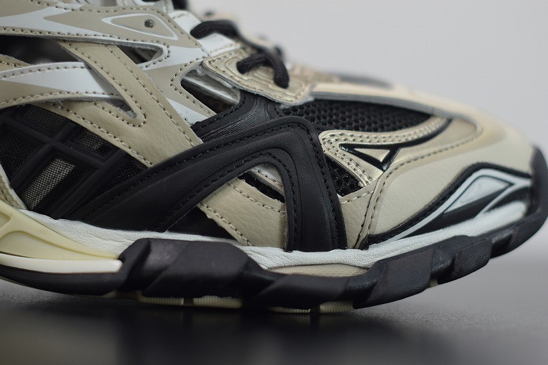 Balenciaga Track.2 Beige Balenciaga Track.2 Beige