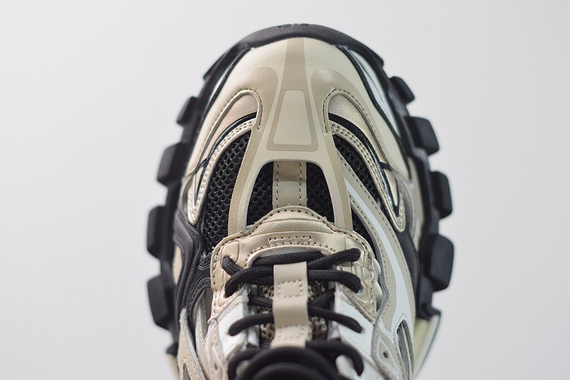 Balenciaga Track.2 Beige Balenciaga Track.2 Beige