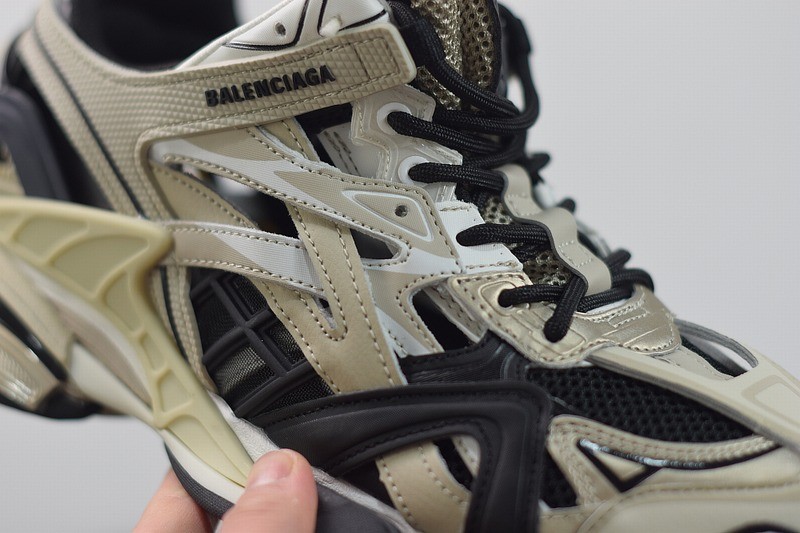Balenciaga Track.2 Beige Balenciaga Track.2 Beige