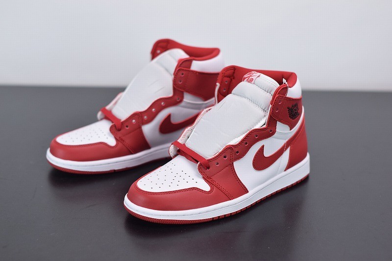 Jordan New Beginnings Pack Retro High 1& Nike Air Ship Jordan New Beginnings Pack Retro High 1& Nike Air Ship