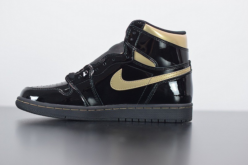 Jordan 1 Retro High Black/Metallic Gold Jordan 1 Retro High Black/Metallic Gold