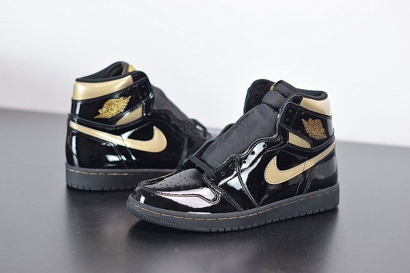 Jordan 1 Retro High Black/Metallic Gold Jordan 1 Retro High Black/Metallic Gold