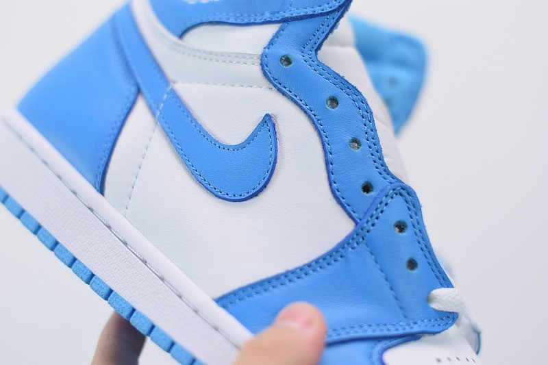 Jordan 1 Retro UNC Jordan 1 Retro UNC