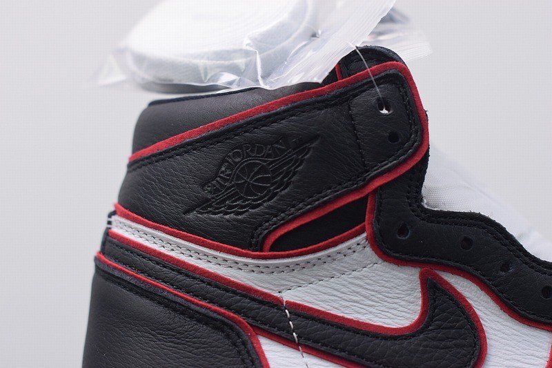 Jordan 1 Retro High Bloodline Jordan 1 Retro High Bloodline