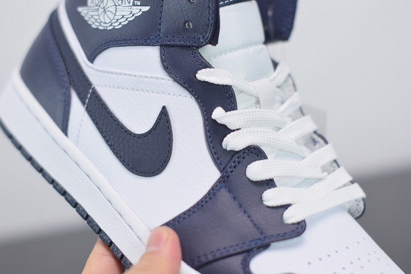 Jordan 1 Retro Mid White Metallic Gold Obsidian Jordan 1 Retro Mid White Metallic Gold Obsidian