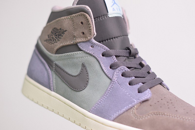 Jordan 1 Retro Mid SE Pumice Jordan 1 Retro Mid SE Pumice