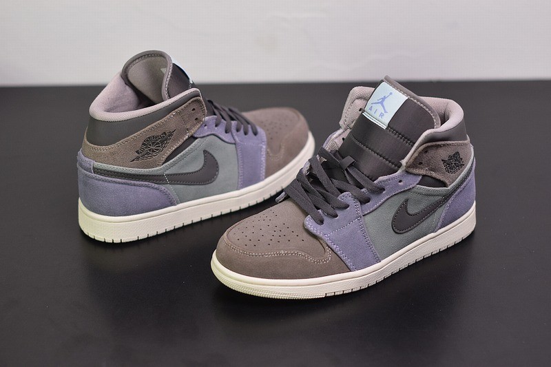 Jordan 1 Retro Mid SE Pumice Jordan 1 Retro Mid SE Pumice