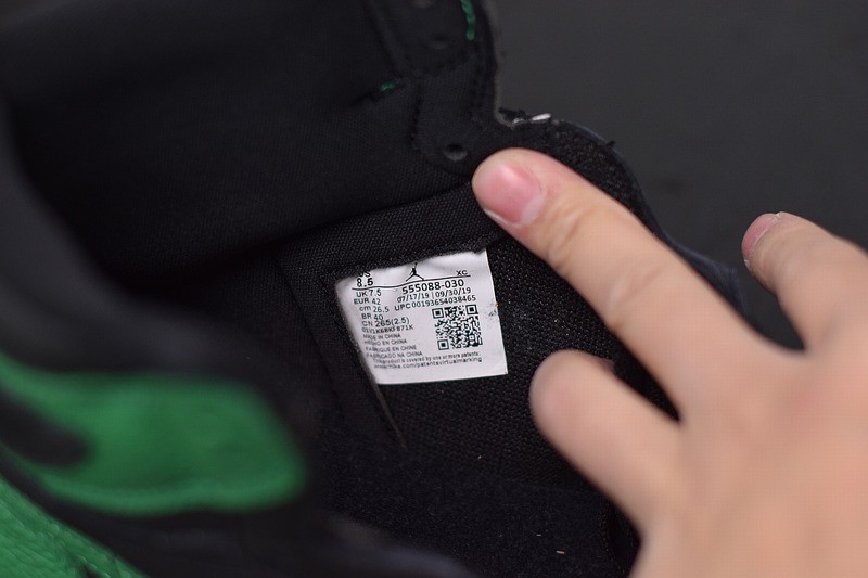 Jordan 1 Retro High Pine Green Black Jordan 1 Retro High Pine Green Black