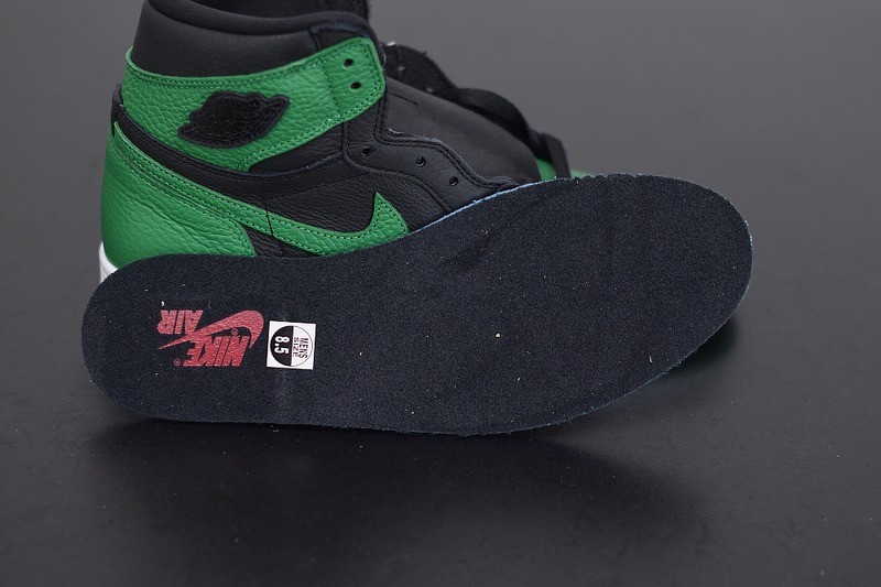 Jordan 1 Retro High Pine Green Black Jordan 1 Retro High Pine Green Black